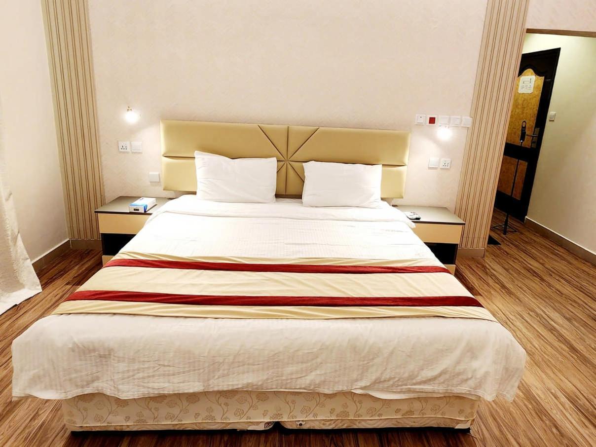 Khasab Hotel Екстер'єр фото